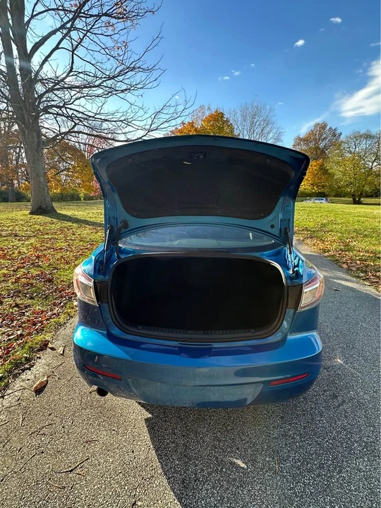 2012 Mazda Mazda 3 2nd Gen - Image 11 of 19
