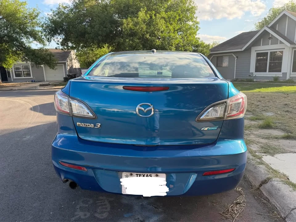 2012 Mazda Mazda 3 2nd Gen - Image 3 of 17