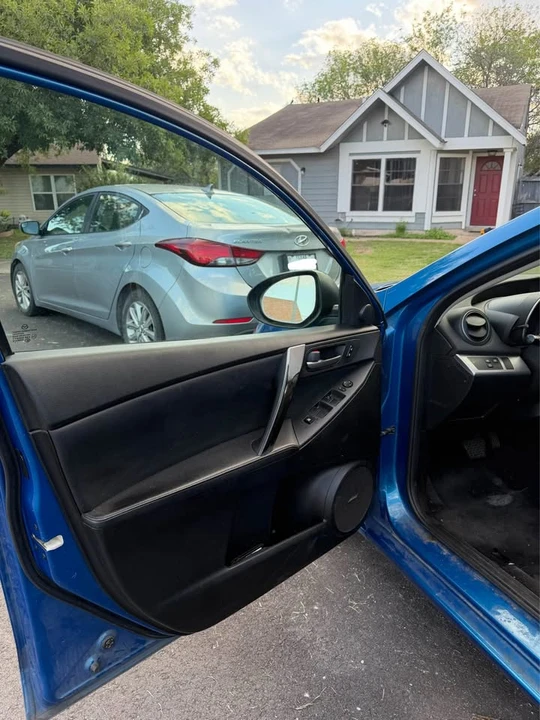 2012 Mazda Mazda 3 2nd Gen - Image 13 of 17