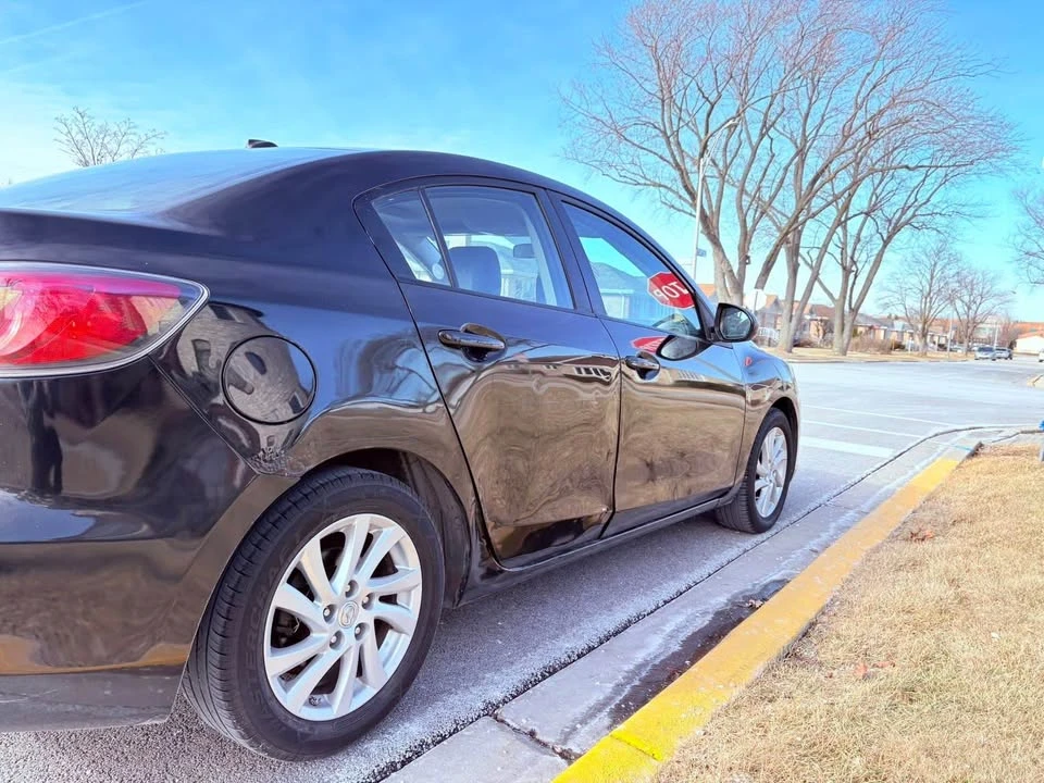 2012 Mazda Mazda 3 2nd Gen - Image 4 of 12