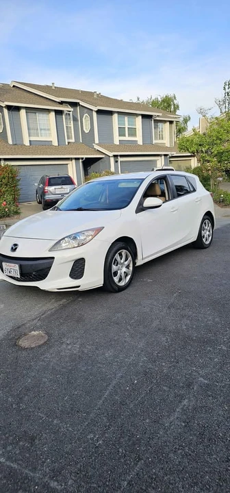 2012 Mazda Mazda 3 2nd Gen - Image 11 of 18