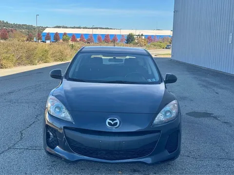 2012 Mazda Mazda3 i Touring Hatchback
