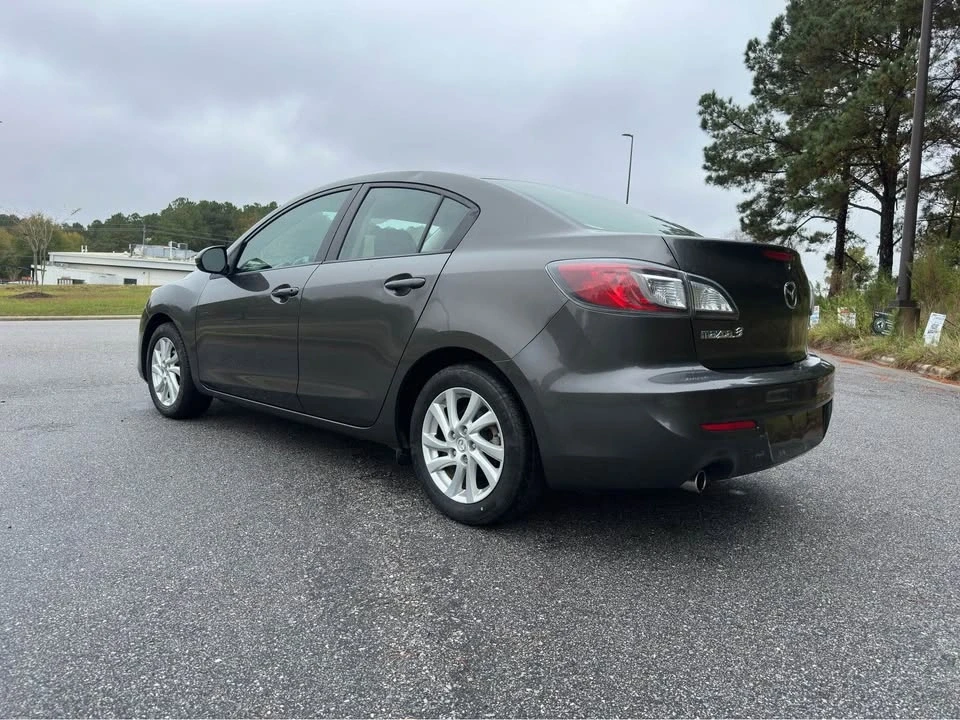 2012 Mazda Mazda 3 2nd Gen - Image 4 of 11