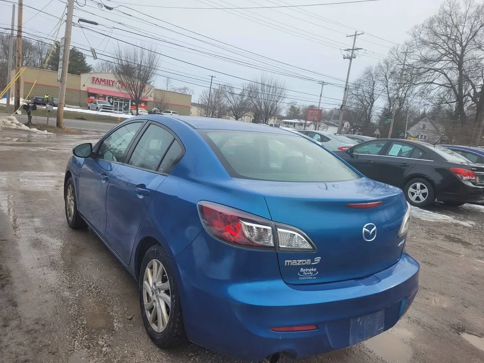 2012 Mazda Mazda 3 2nd Gen - Image 5 of 15