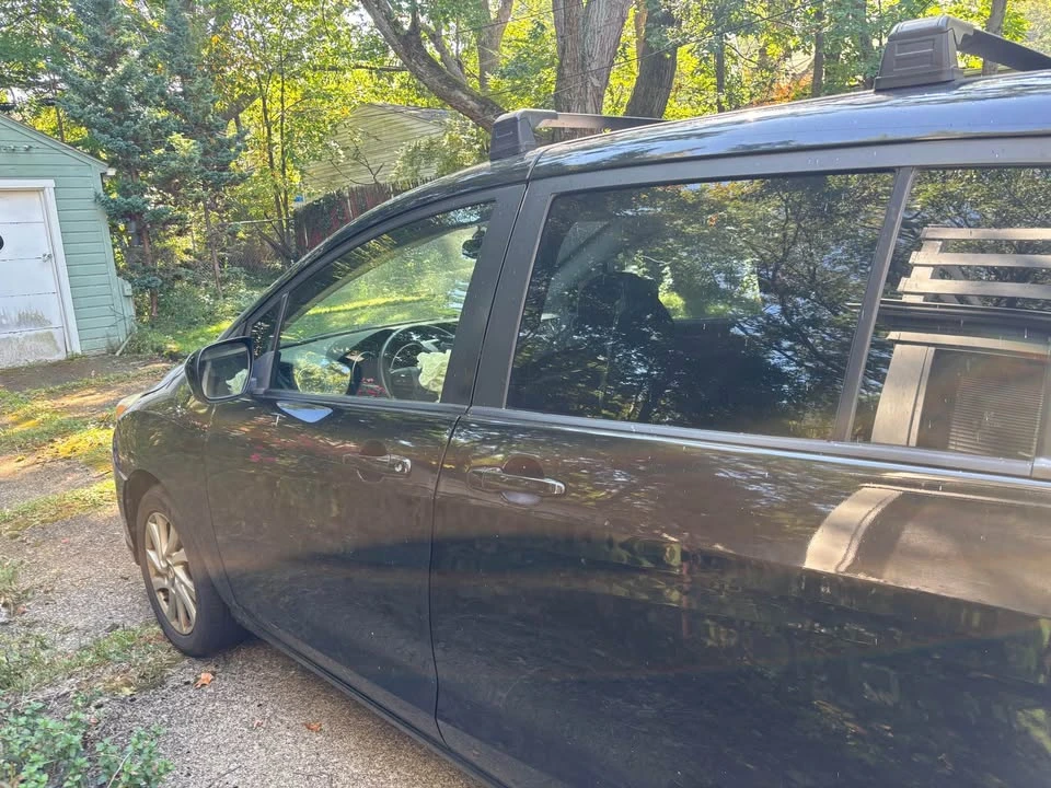 2012 Mazda Mazda 5 - Image 2 of 11