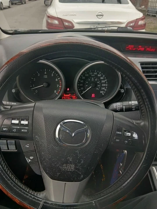 2012 Mazda Mazda 5 - Image 5 of 7