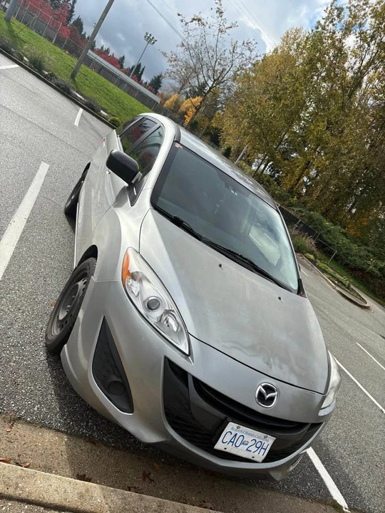 2012 Mazda Mazda 5 - Image 4 of 11