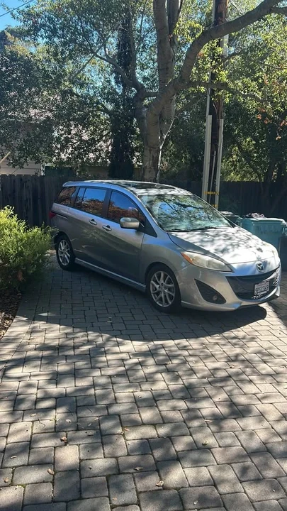 2012 Mazda Mazda 5 - Image 2 of 4