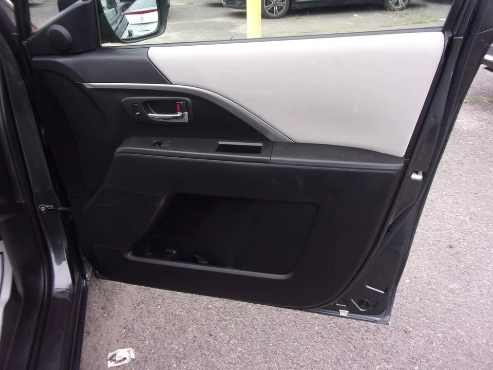 2012 Mazda Mazda 5 - Image 11 of 20