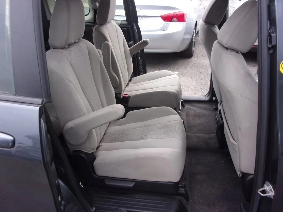 2012 Mazda Mazda 5 - Image 13 of 20