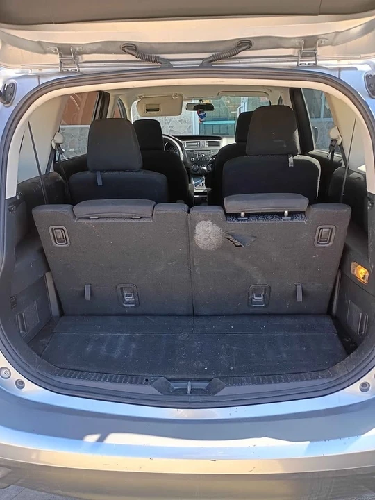 2012 Mazda Mazda 5 - Image 8 of 10