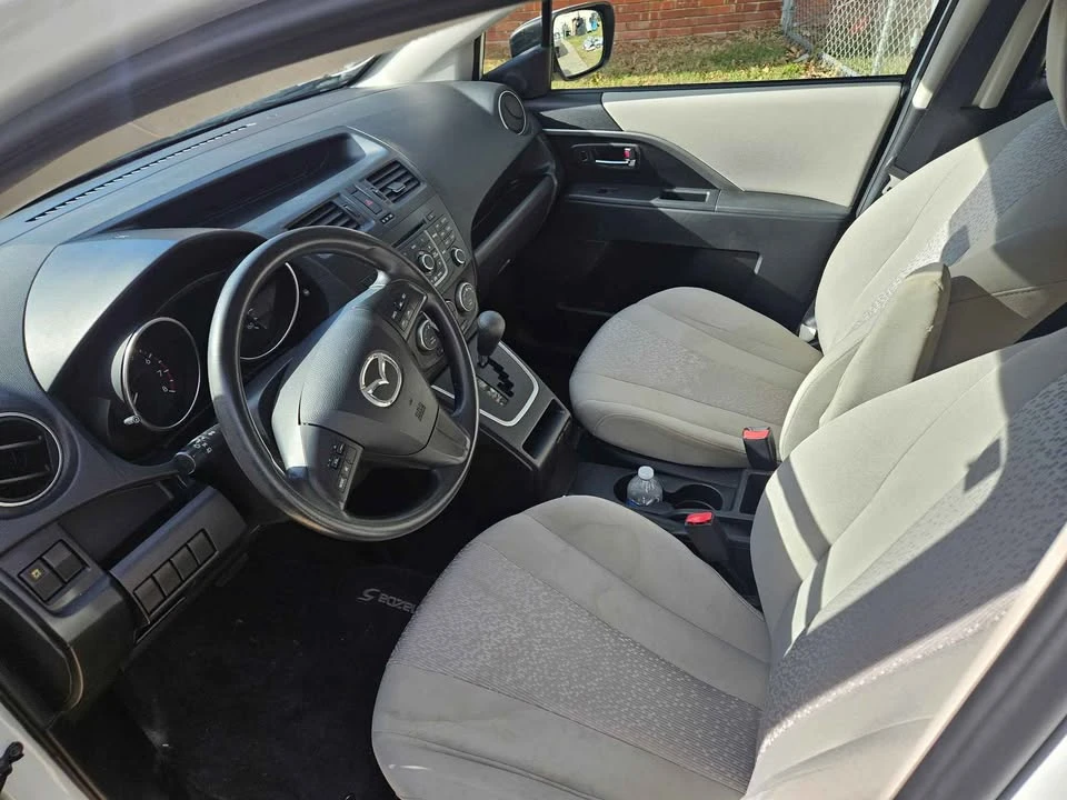 2012 Mazda Mazda 5 - Image 5 of 6
