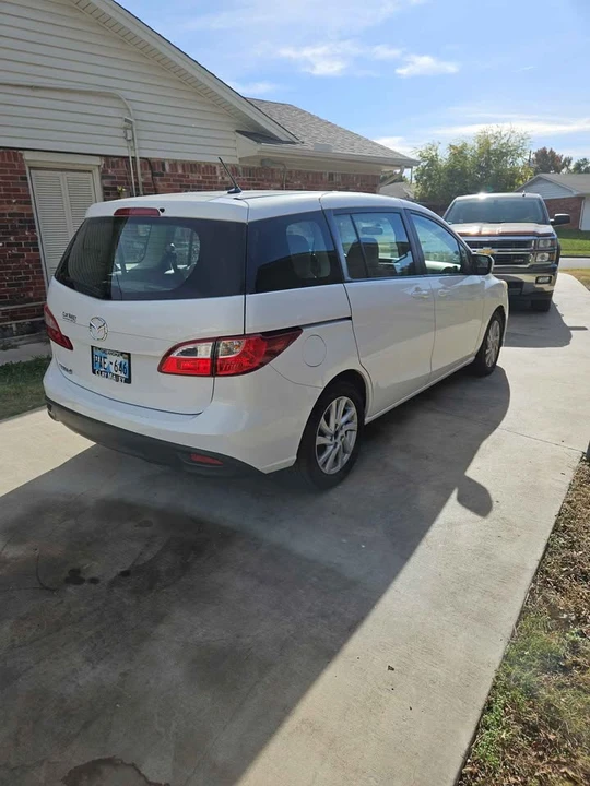 2012 Mazda Mazda 5 - Image 3 of 6