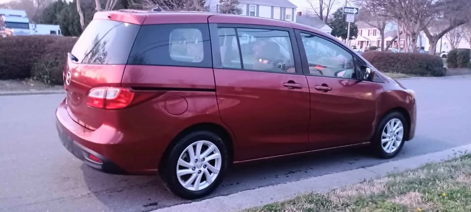 2012 Mazda Mazda 5 - Image 3 of 4