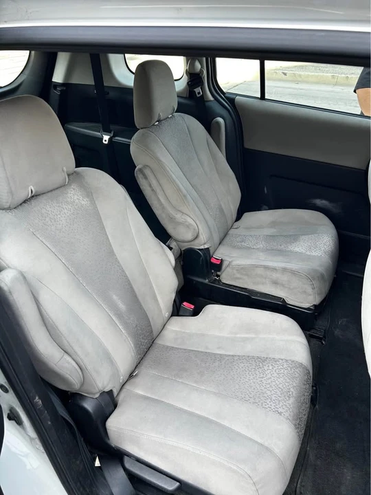 2012 Mazda Mazda 5 - Image 6 of 9