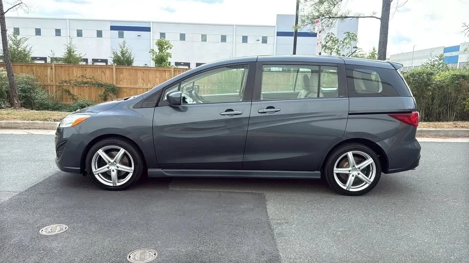 2012 Mazda Mazda 5 - Image 6 of 19