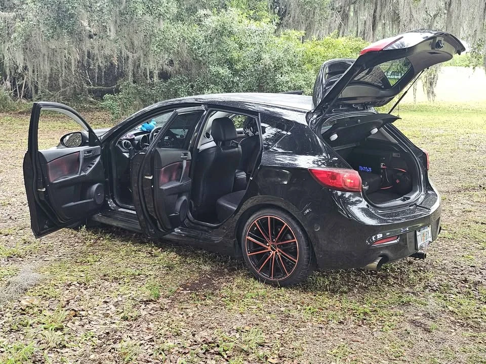 2012 Mazda Mazdaspeed 3 2nd Gen - Image 6 of 10