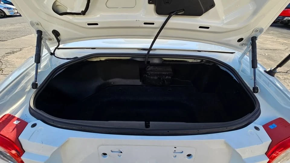 2012 Mazda NC MX-5 Miata - Image 8 of 17