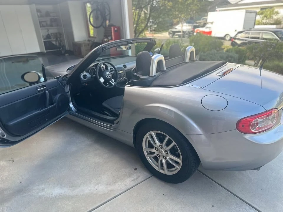 2012 Mazda NC MX-5 Miata - Image 7 of 11