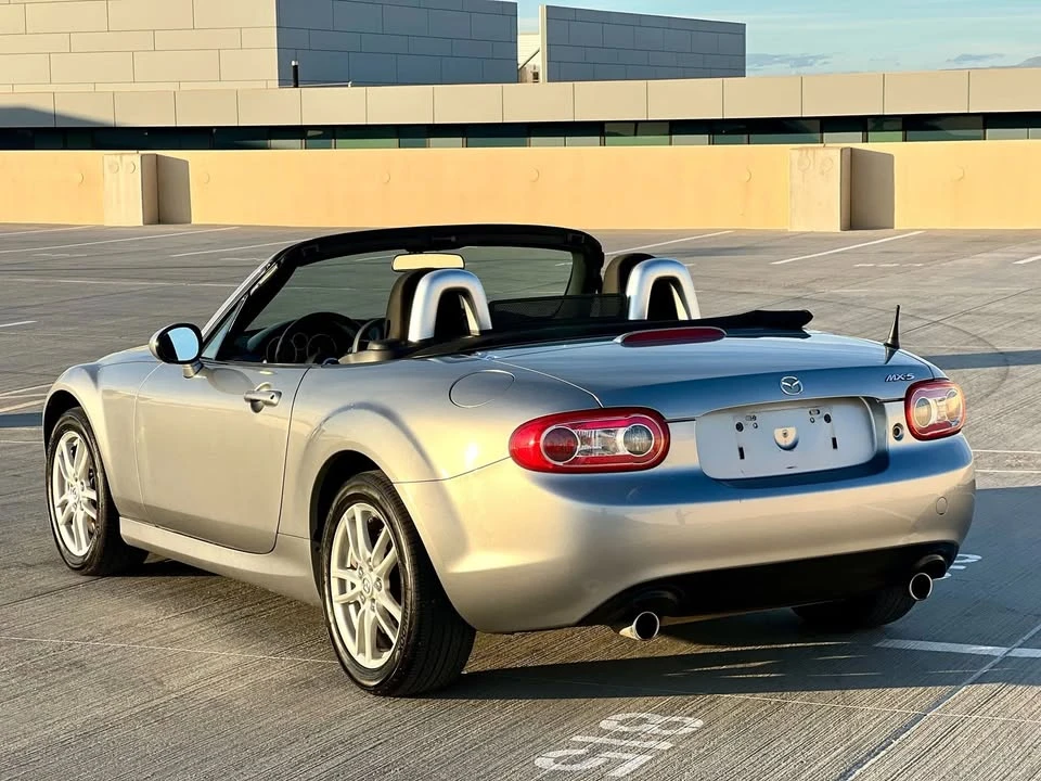 2012 Mazda NC MX-5 Miata - Image 16 of 17