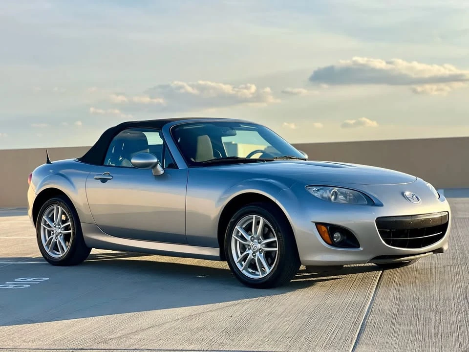 2012 Mazda NC MX-5 Miata - Image 2 of 17