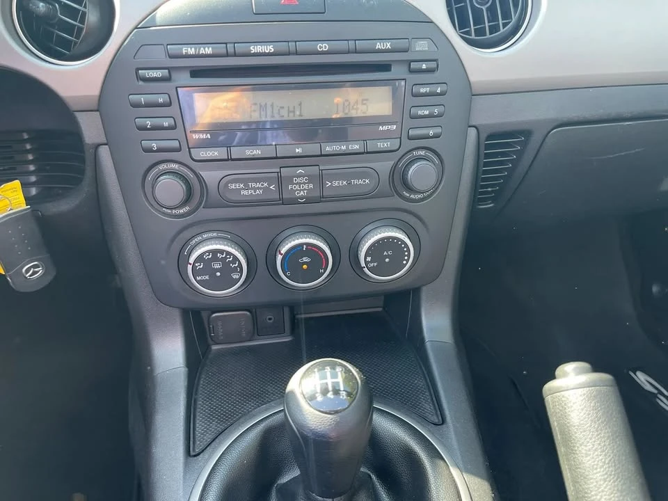 2012 Mazda NC MX-5 Miata - Image 18 of 19