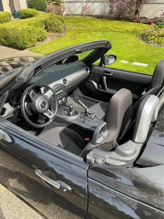2012 Mazda NC MX-5 Miata - Image 6 of 8