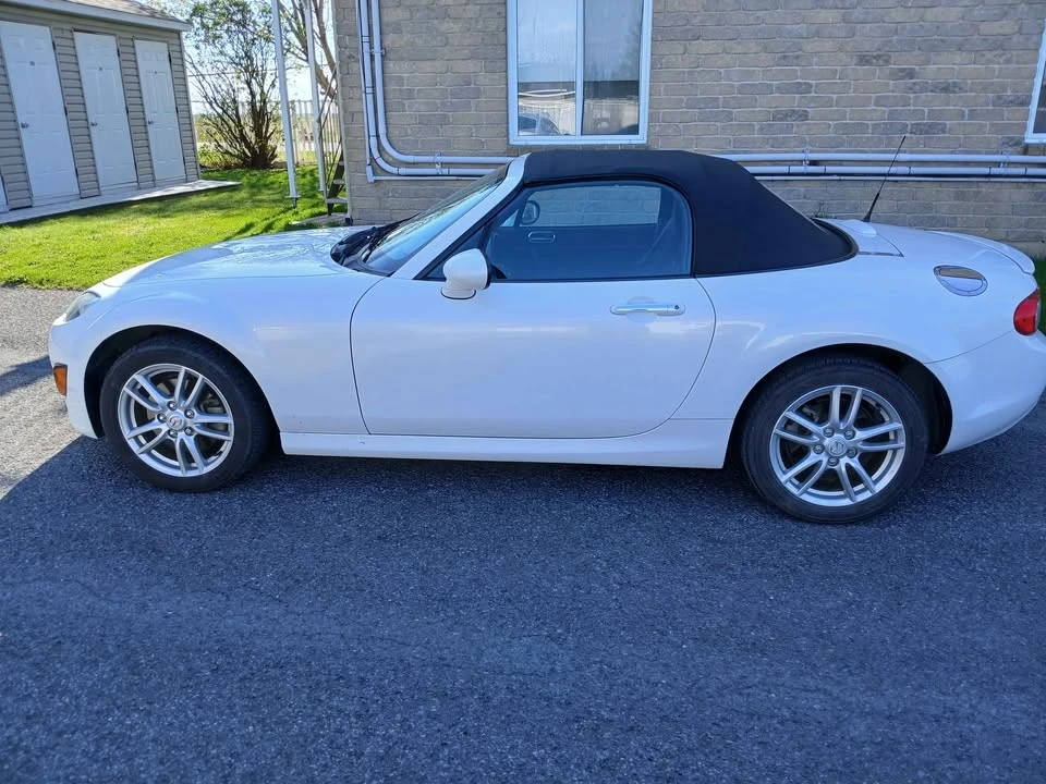 2012 Mazda NC MX-5 Miata - Image 4 of 6