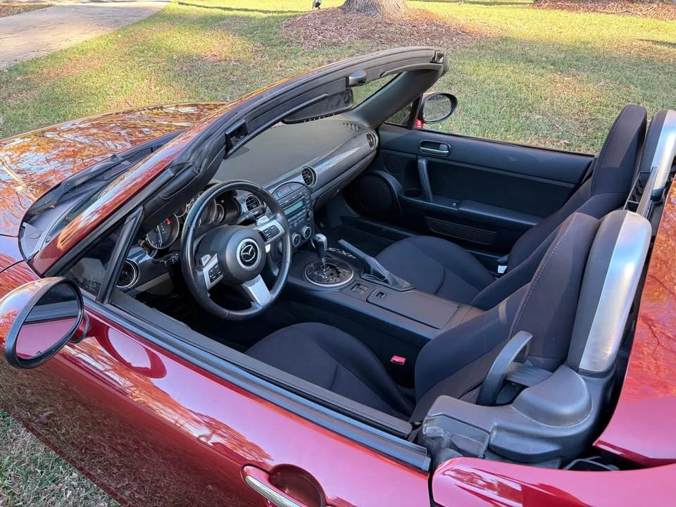 2012 Mazda NC MX-5 Miata - Image 5 of 17