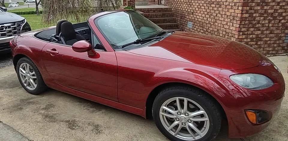 2012 Mazda NC MX-5 Miata - Image 5 of 8