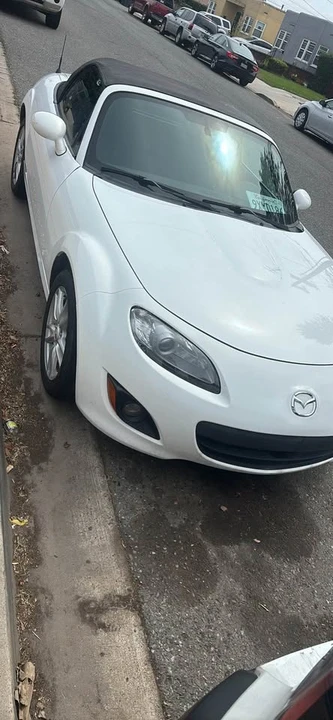 2012 Mazda NC MX-5 Miata - Image 3 of 4