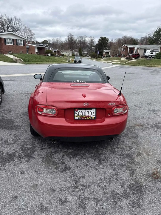2012 Mazda NC MX-5 Miata - Image 2 of 2