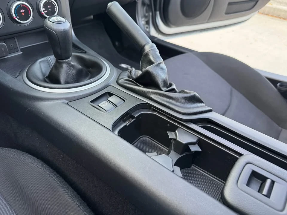 2012 Mazda NC MX-5 Miata - Image 17 of 20