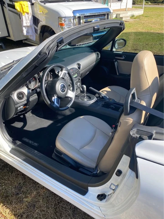 2012 Mazda NC MX-5 Miata - Image 5 of 8