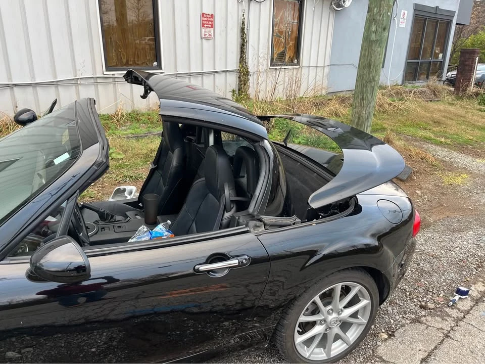 2012 Mazda NC MX-5 Miata - Image 18 of 18