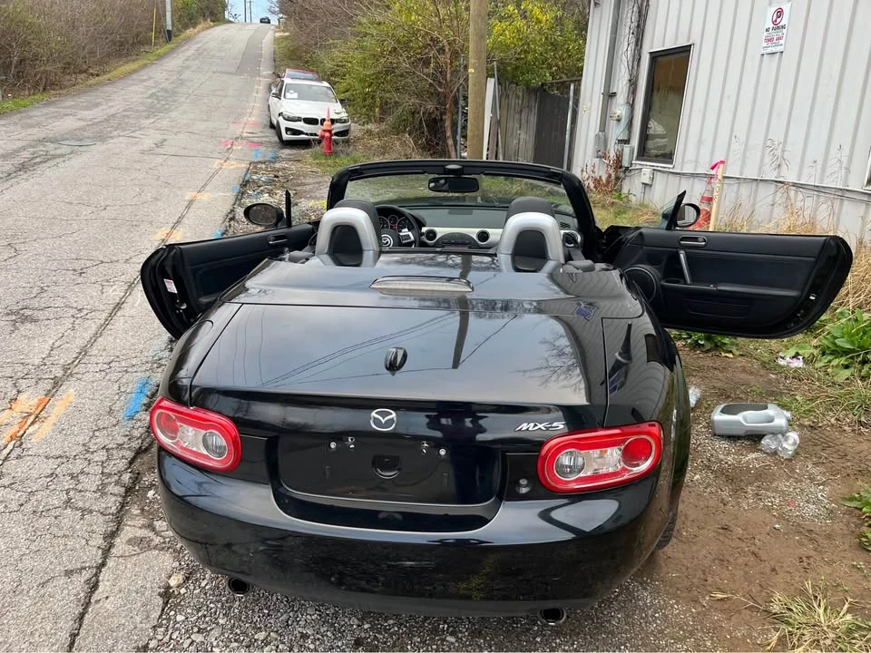 2012 Mazda NC MX-5 Miata - Image 17 of 18