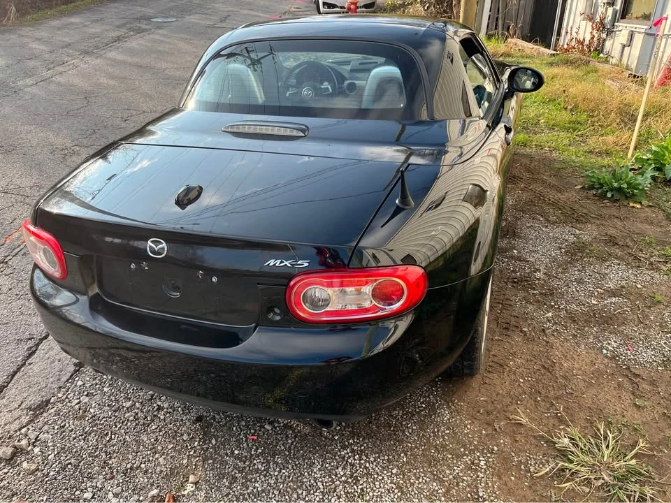 2012 Mazda NC MX-5 Miata - Image 4 of 17