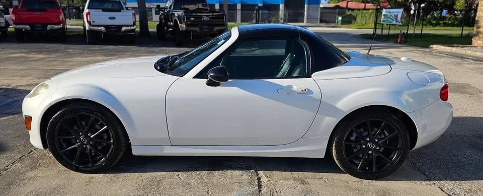 2012 Mazda NC MX-5 Miata - Image 11 of 18