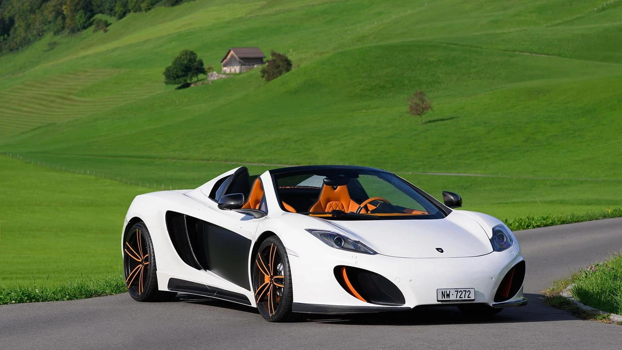 2012 McLaren MP4-12C Spider - Image 11 of 31