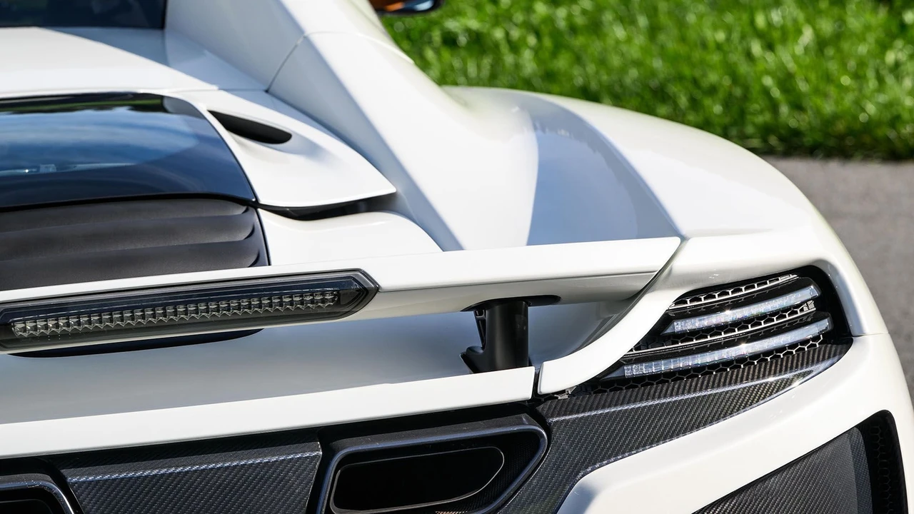 2012 McLaren MP4-12C Spider - Image 29 of 31