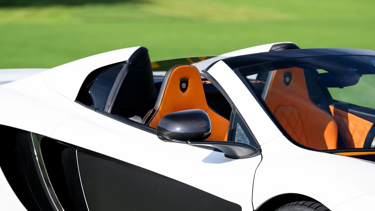 2012 McLaren MP4-12C Spider - Image 25 of 31