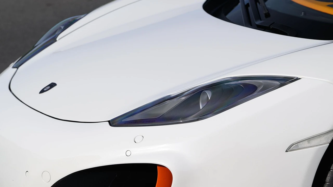 2012 McLaren MP4-12C Spider - Image 19 of 31