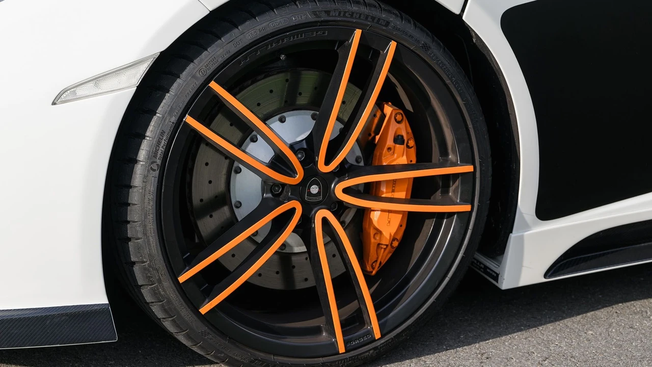 2012 McLaren MP4-12C Spider - Image 20 of 31