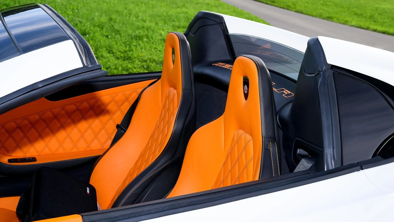 2012 McLaren MP4-12C Spider - Image 24 of 31