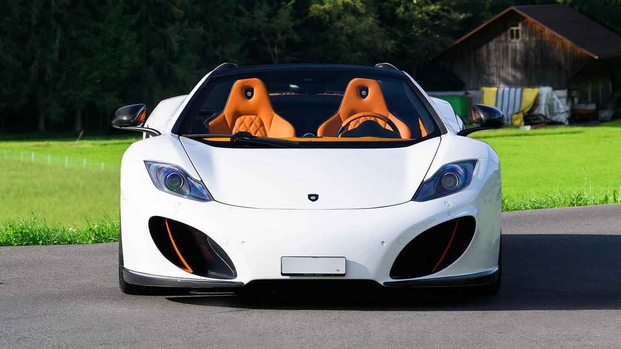 2012 McLaren MP4-12C Spider - Image 18 of 31
