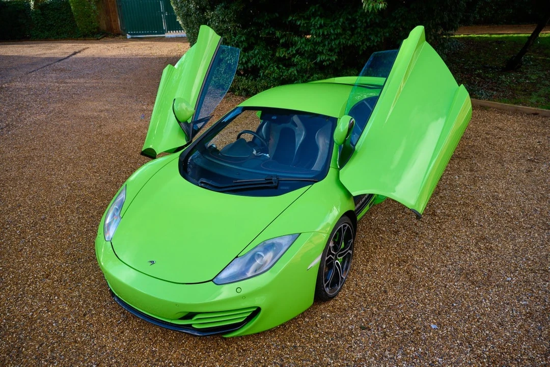 2012 McLaren MP4-12C - Image 11 of 30