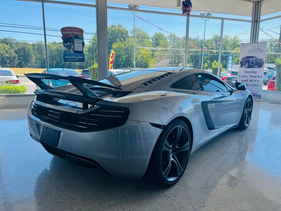 2012 McLaren MP4-12C - Image 7 of 20