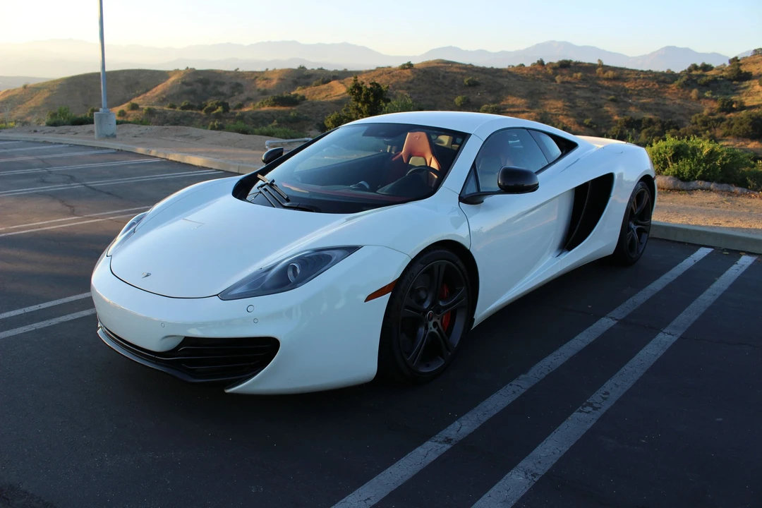 2012 McLaren MP4-12C - Image 5 of 22