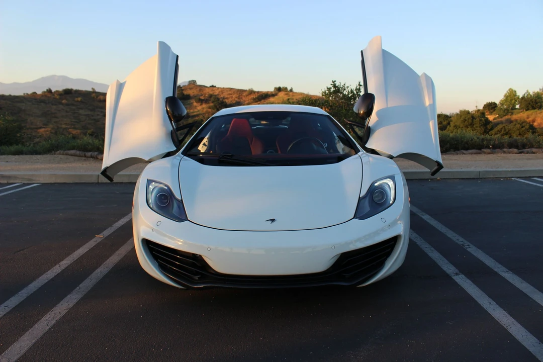 2012 McLaren MP4-12C - Image 2 of 22