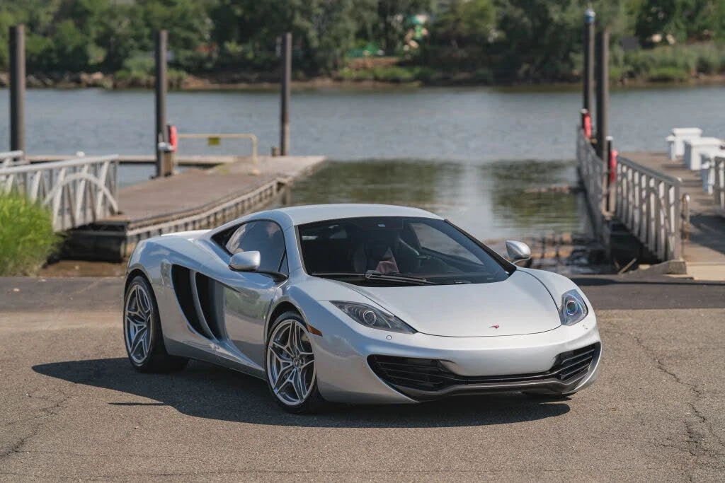 2012 McLaren MP4-12C - Image 10 of 31
